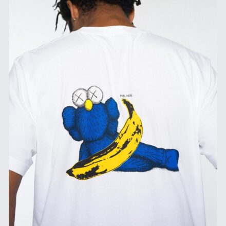 Футболка UNIQLO x KAWS