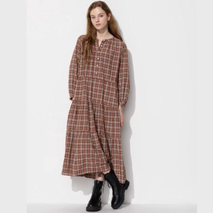 М'яка сукня UNIQLO у клітинку
