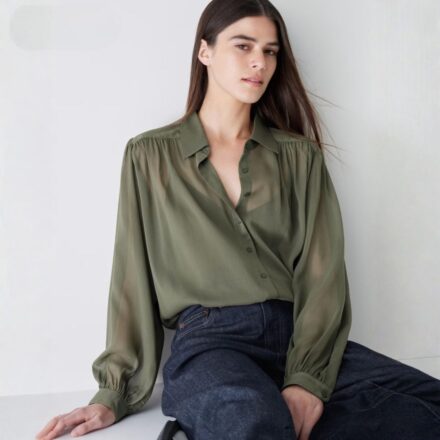 Напівпрозора блуза преміум-серії UNIQLO:C